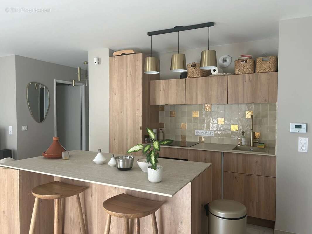 Appartement à CHENNEVIERES-SUR-MARNE