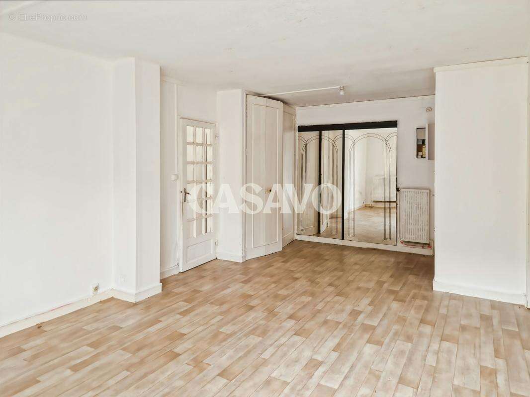 Vente Appartement 3 pièces de 65m² - 33700 Mérignac - photo 2