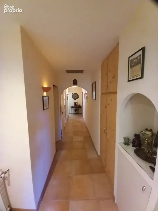 Superbe villa plain pied avec piscine sur 4000M2 arborés. - photo 55