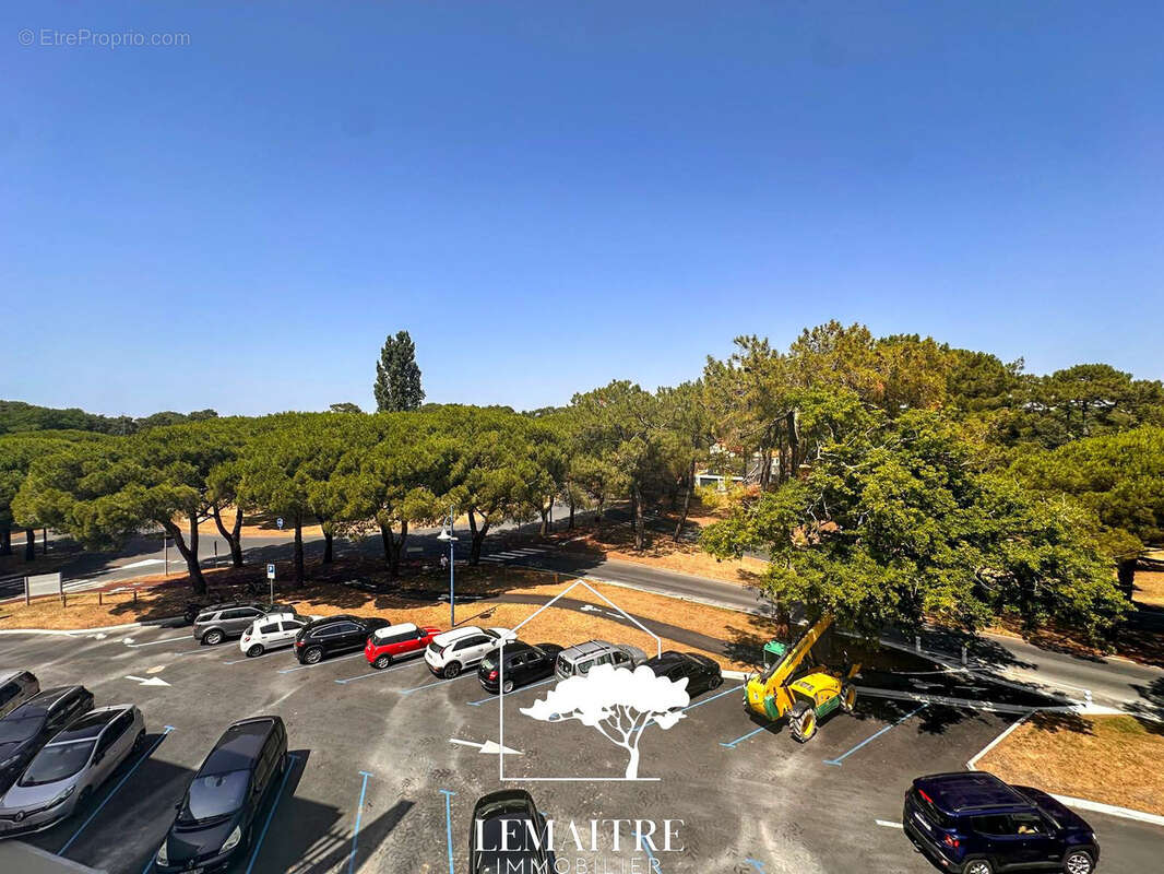 Appartement à LES MATHES