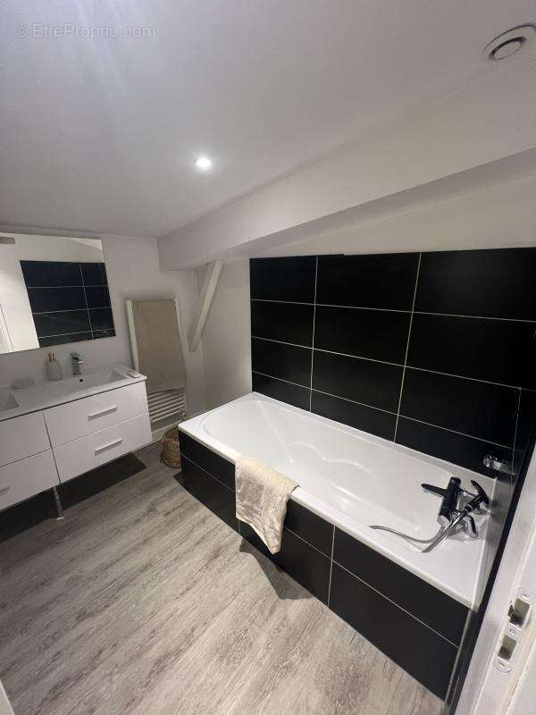 Appartement à VILLEFRANCHE-SUR-SAONE