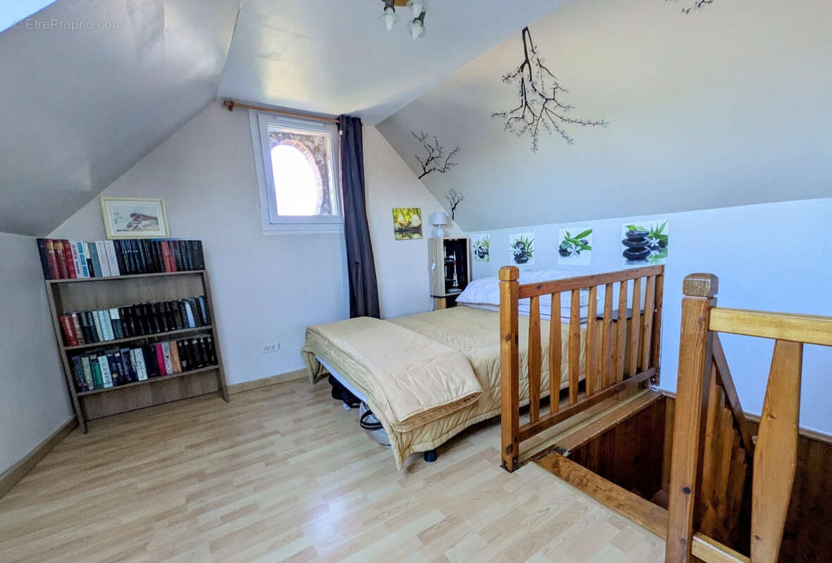 Maison à BEAUMONT-SUR-OISE