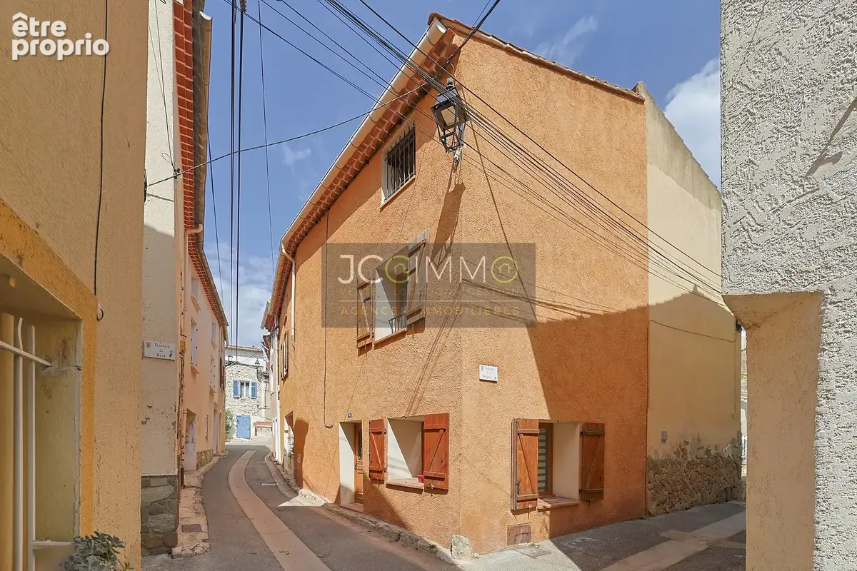 Maison à PUGET-VILLE