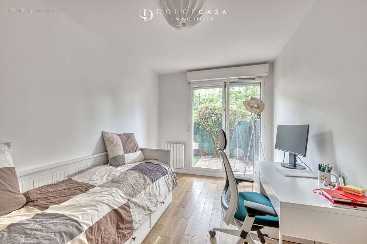 Appartement Nogent Sur Marne 3 pièce(s) 65.75 - photo 8