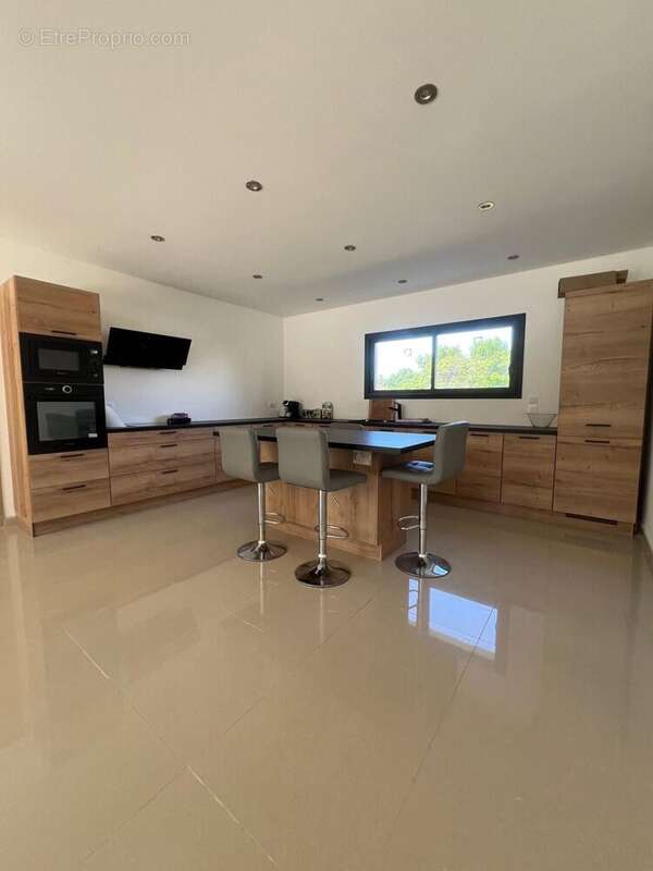 Photo 3 - Maison à COUTRAS