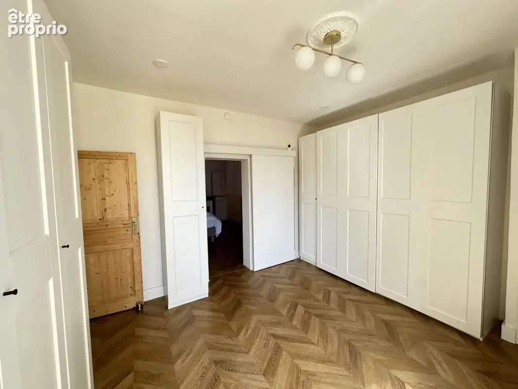 Appartement 7 pièces 171 m² à vendre à Vichy (03200) - photo 4