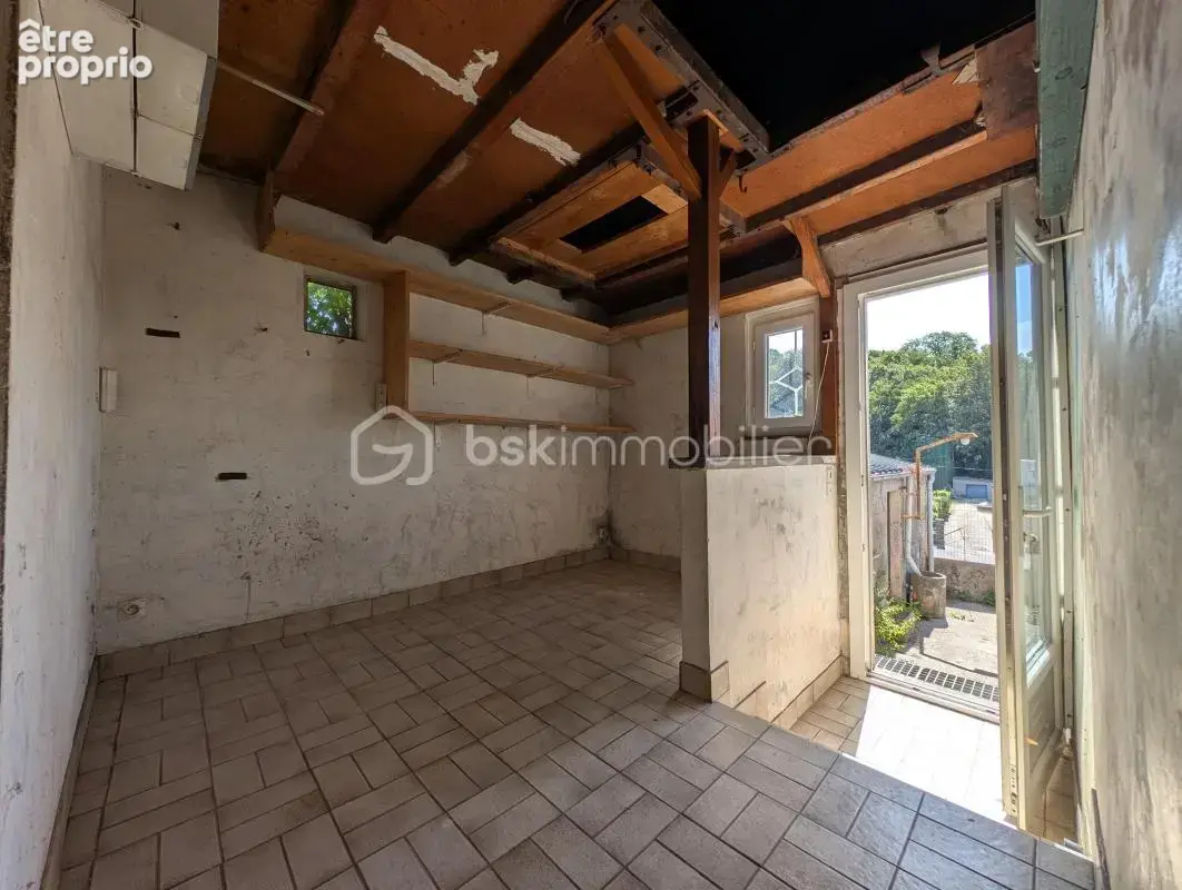 Maison atypique – jardin – garages & nombreuses dépendances - photo 17