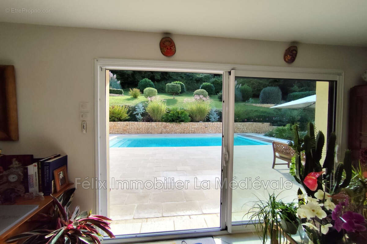 Maison à SARLAT-LA-CANEDA