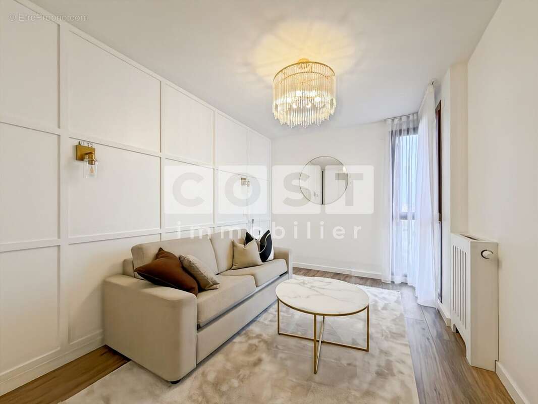 Appartement à GENNEVILLIERS