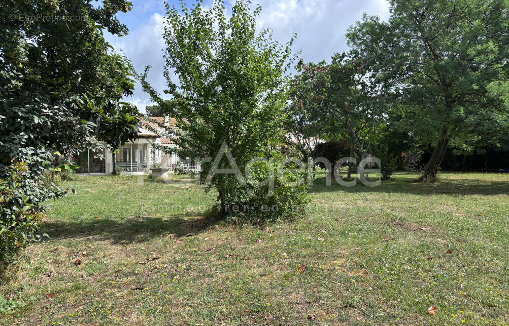 Maison familiale avec piscine - photo 30