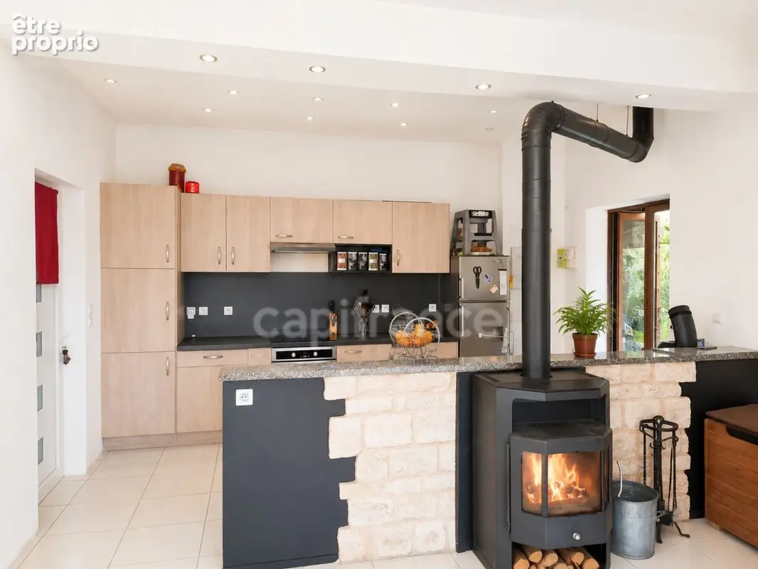 Ancienne diamanterie : un bien atypique au potentiel exceptionnel ! - photo 9