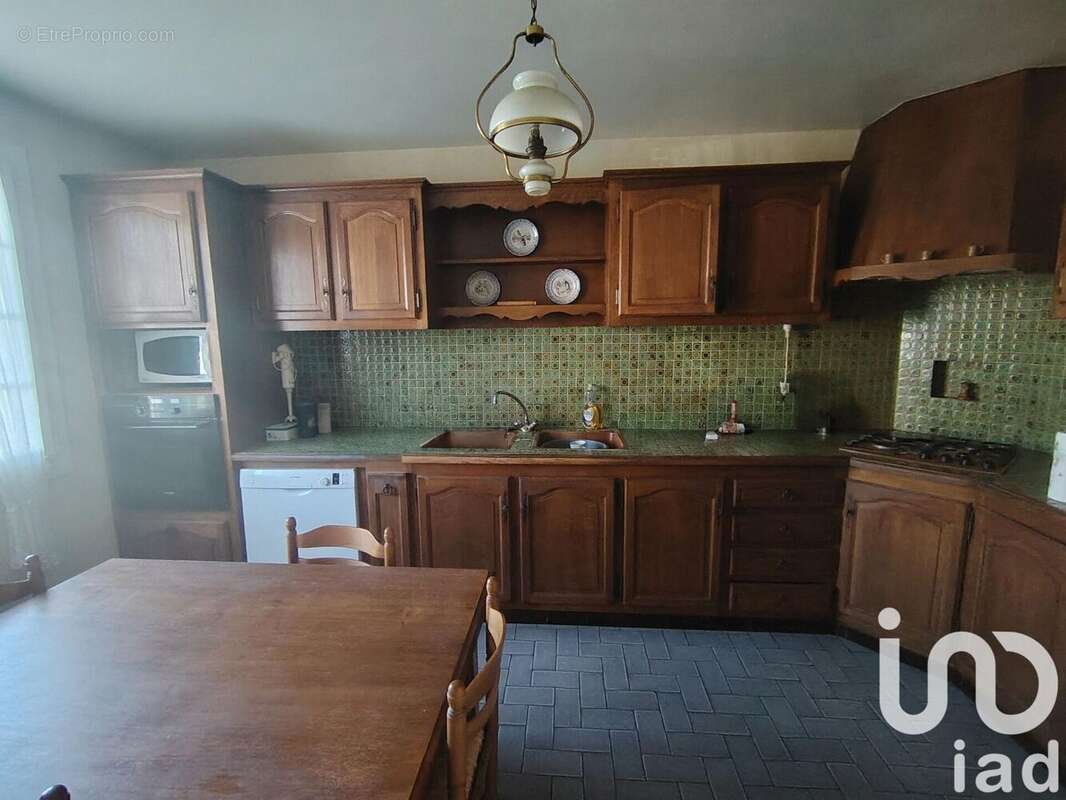 Photo 2 - Maison à MAINVILLIERS