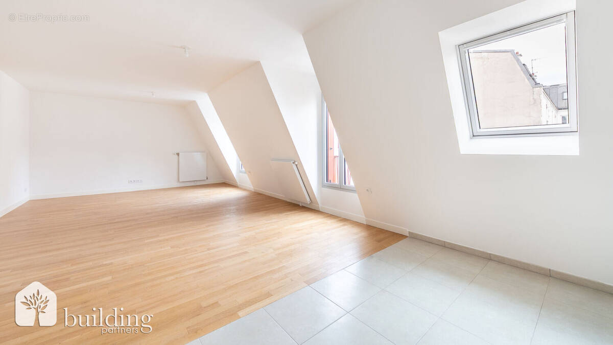 Appartement à PARIS-17E