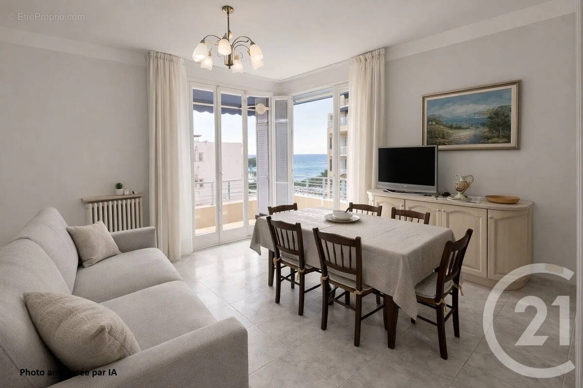 Appartement à ROQUEBRUNE-CAP-MARTIN