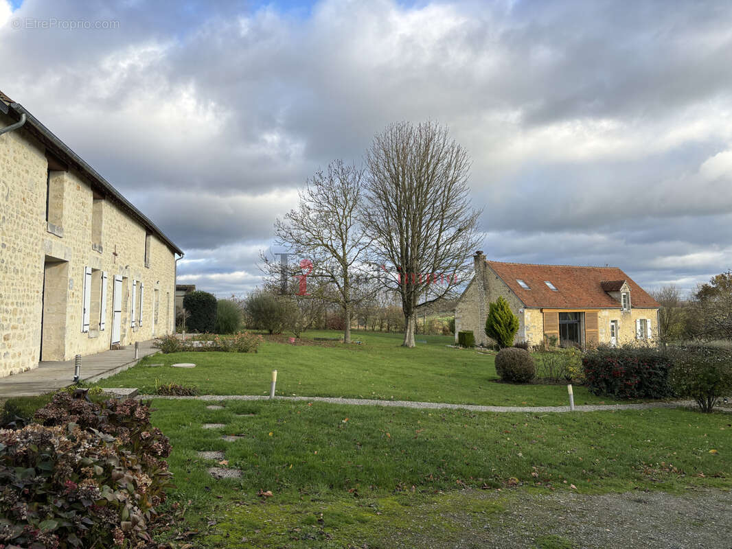 Maison à LE PIN-LA-GARENNE