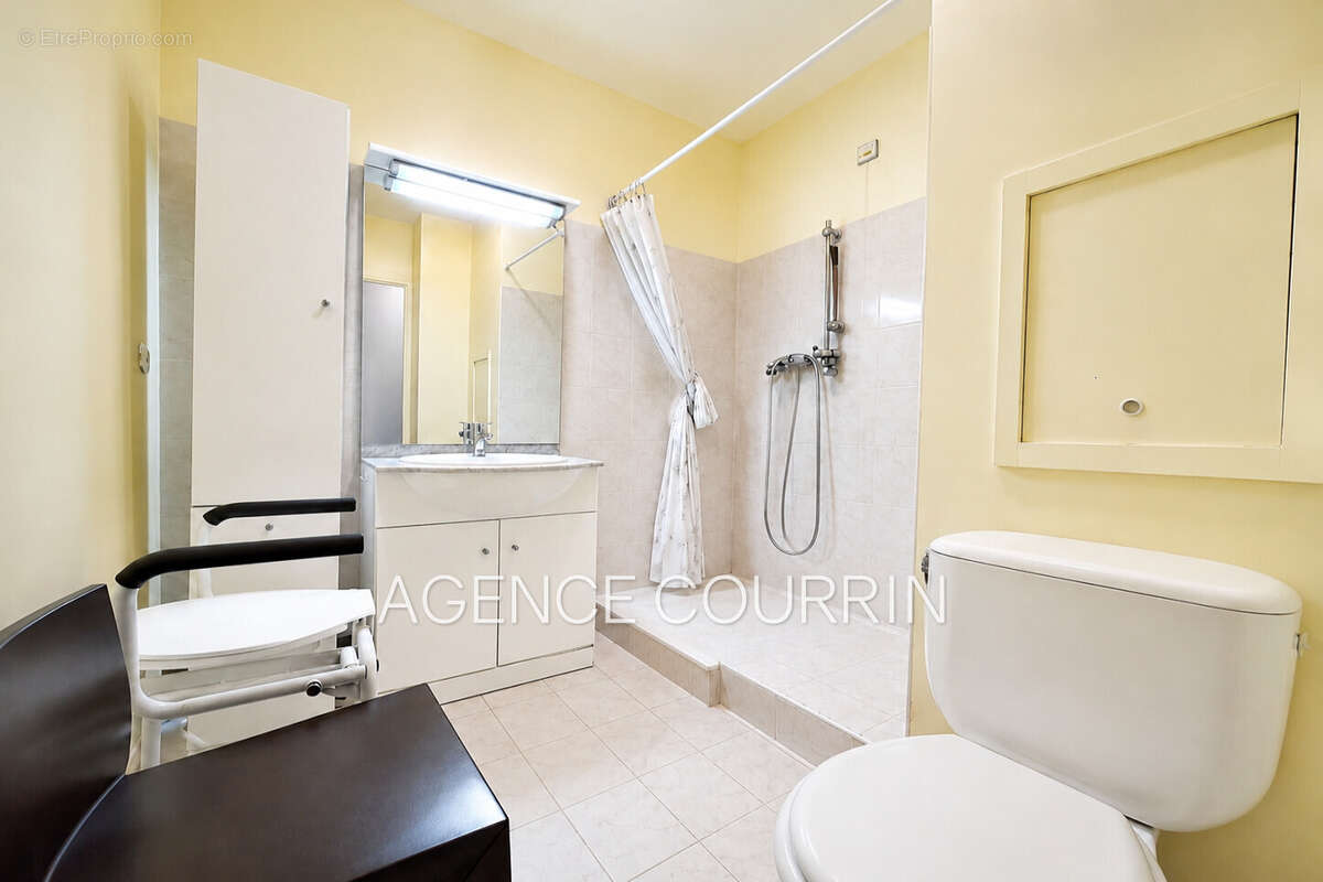 Appartement 27 m² à Grasse  - photo 5