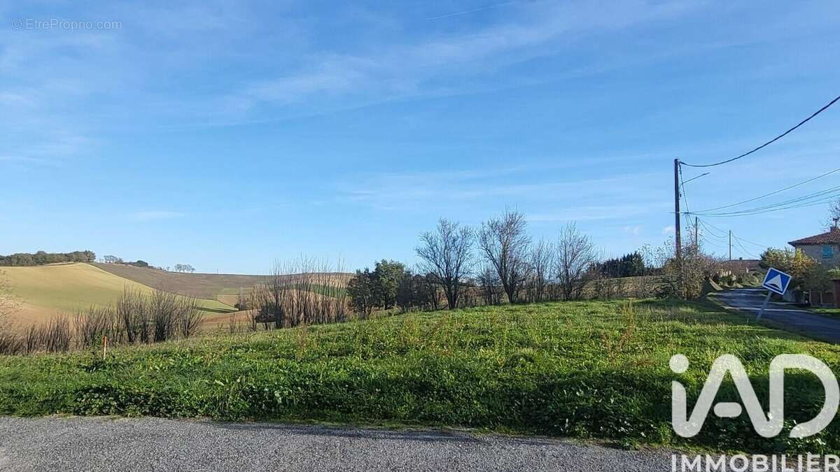 Photo 2 - Terrain à MONTGAILLARD