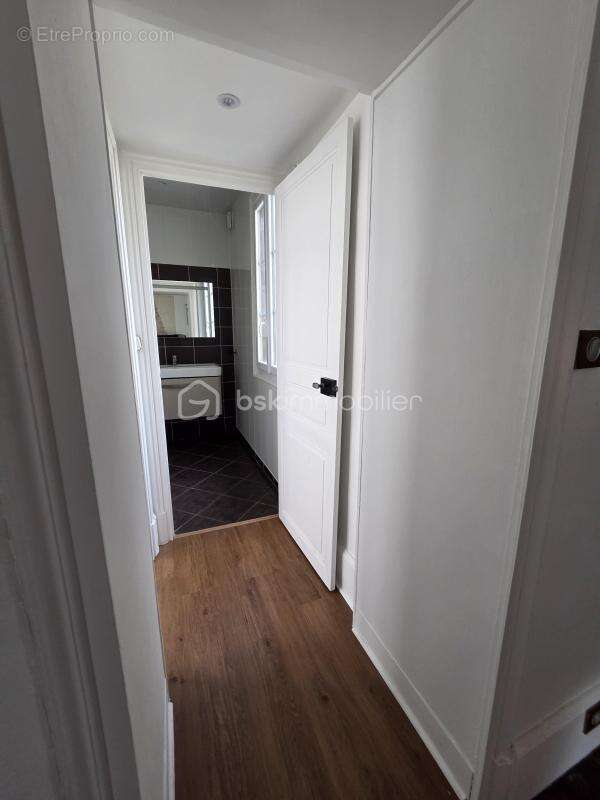 Magnifique appartement T3 de 101m² avec place de parking privative et cave en hypercentre ville de Nevers - photo 12