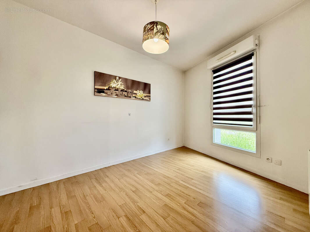 Appartement à L'ISLE-D'ABEAU