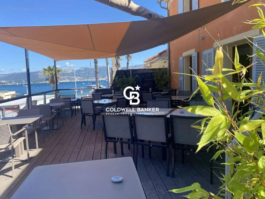 Commerce à SAINT-MANDRIER-SUR-MER