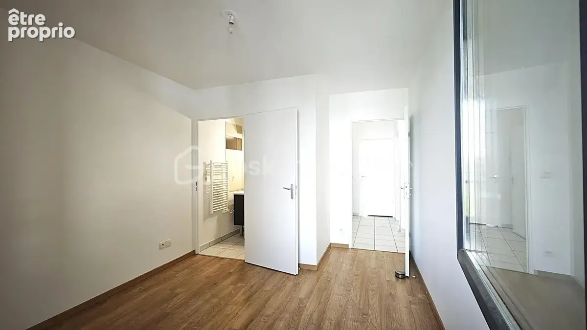 Type 4 traversant de 86 m² avec 2 BALCONS – Secteur Trois Cocus / Borderouge - photo 5