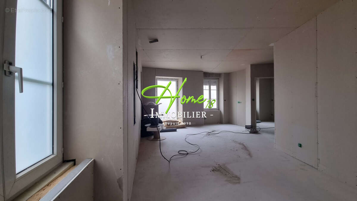 Appartement à SAINT-MARTIN-D'AUXIGNY