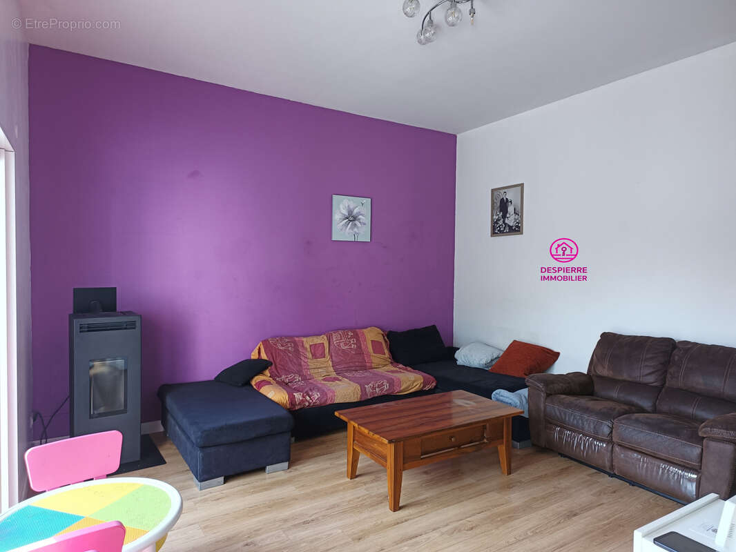 Maison à LE PEAGE-DE-ROUSSILLON