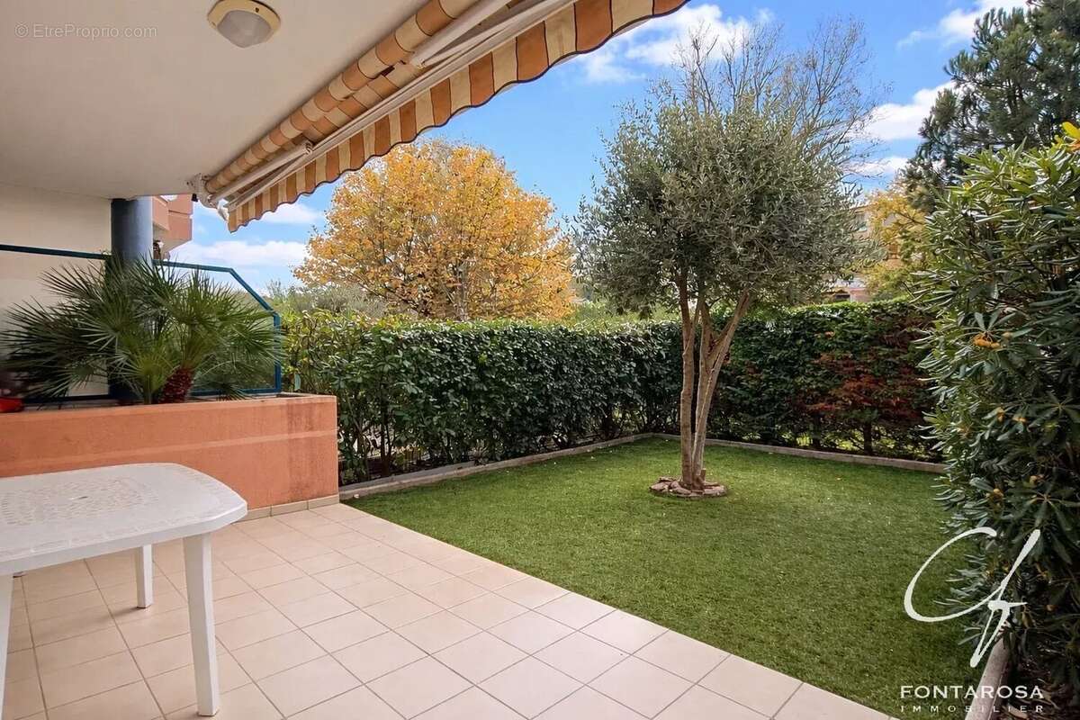 Appartement à FREJUS