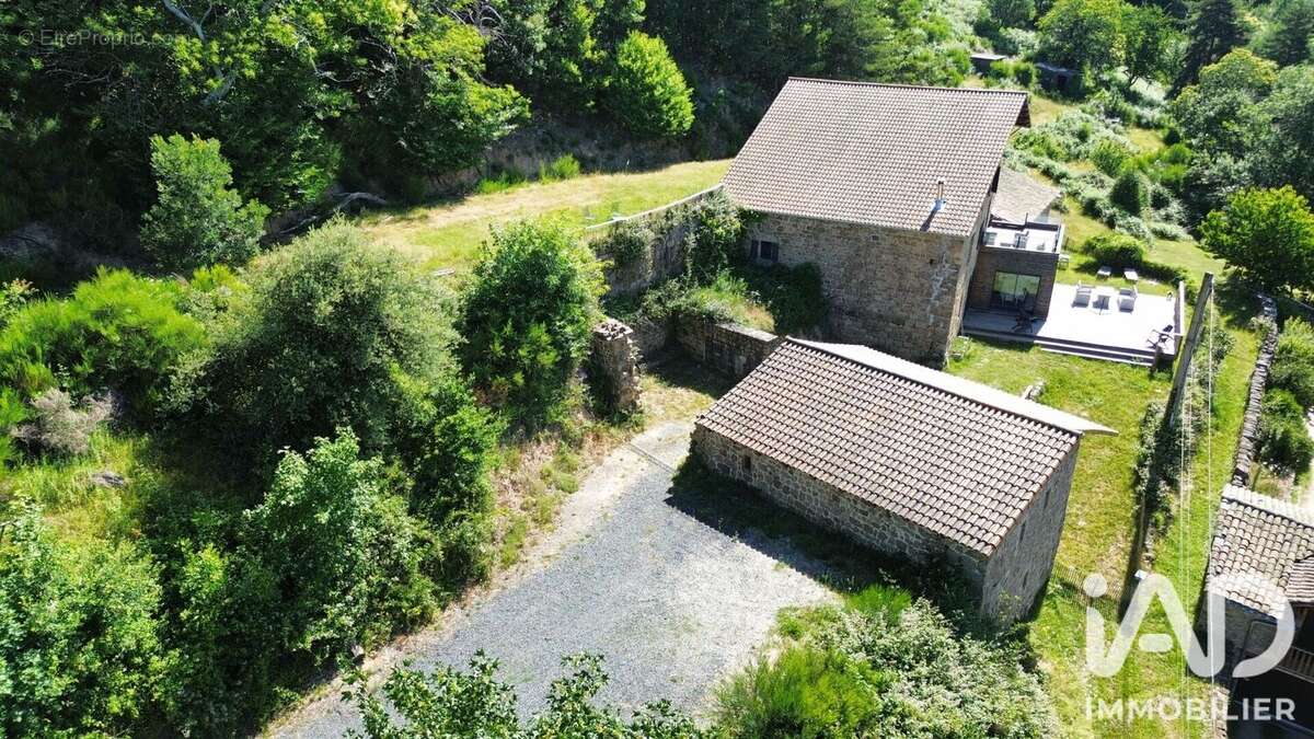 Photo 3 - Maison à SAINT-JEAN-ROURE