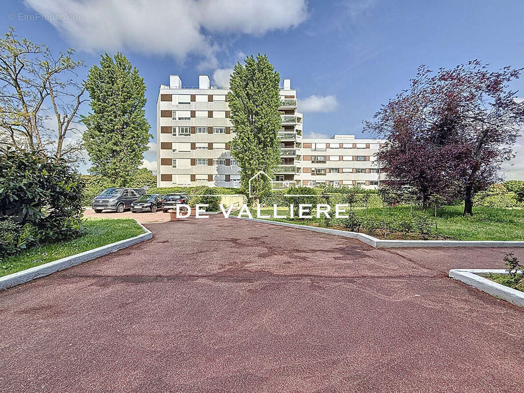 Appartement à RUEIL-MALMAISON