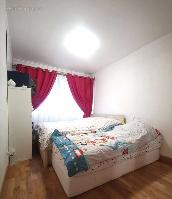 Appartement à VITRY-SUR-SEINE