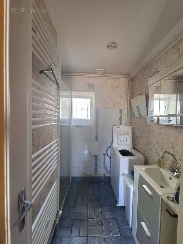 Maison à SAINTE-JAMME-SUR-SARTHE