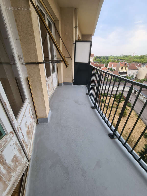 Appartement F5 à nénover - photo 9