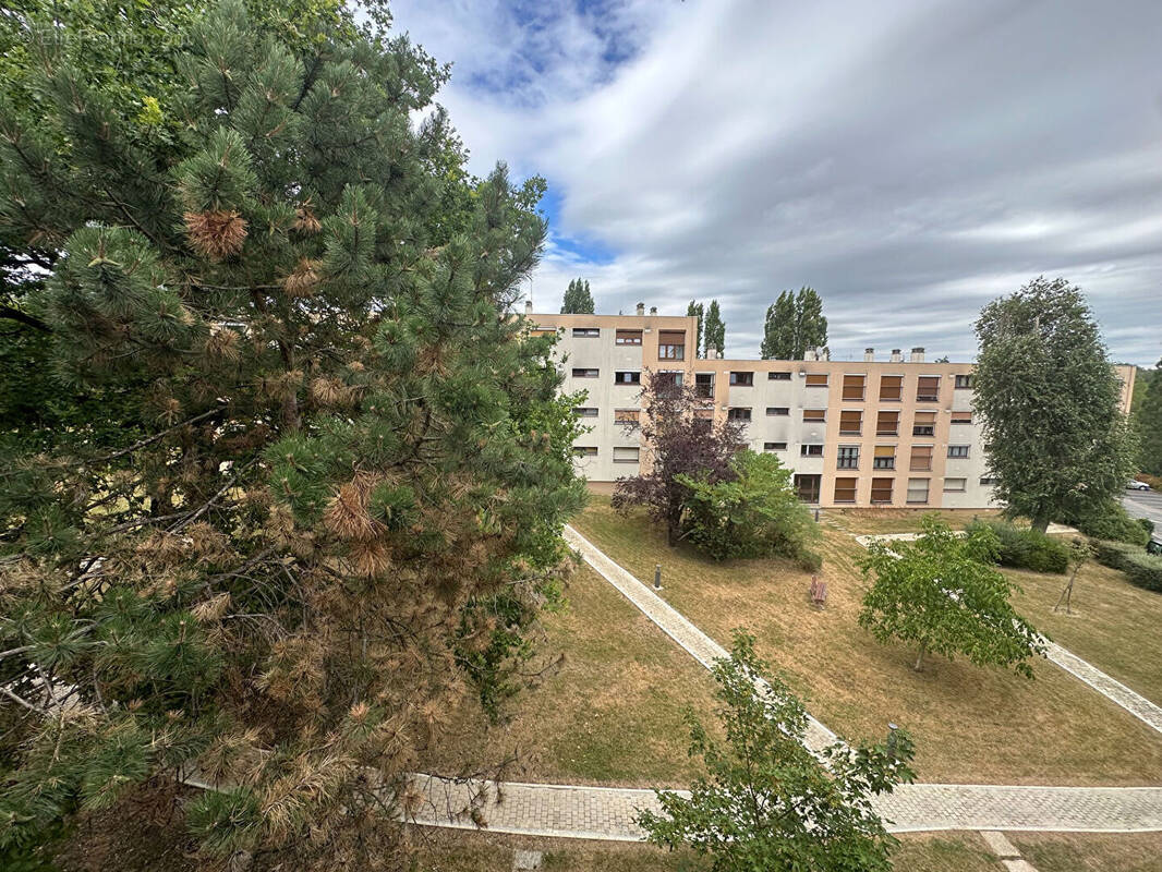 Appartement à VILLECRESNES
