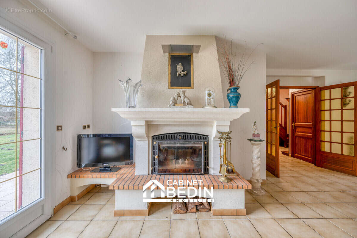 Maison 135 m² à Le Taillan-Medoc  - photo 7