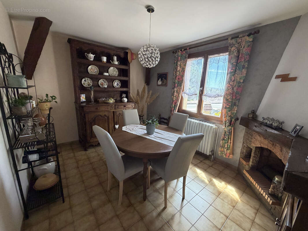 Maison à MONTBARD