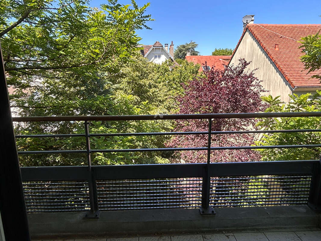 Appartement Maisons-laffitte 3 pièce(s) 38.29 - hyper centre - marché - terrasse-parking sous sol - photo 5