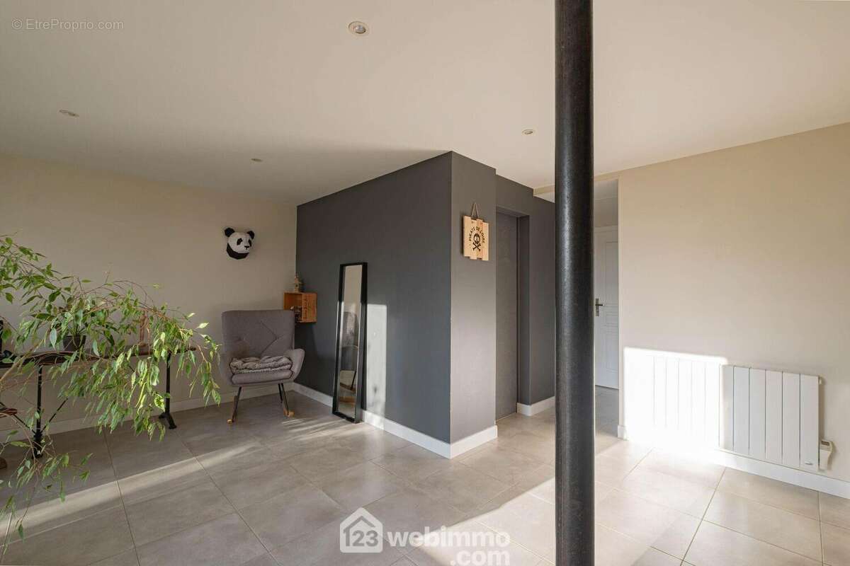 Maison à SAINT-GEORGES-SUR-LOIRE