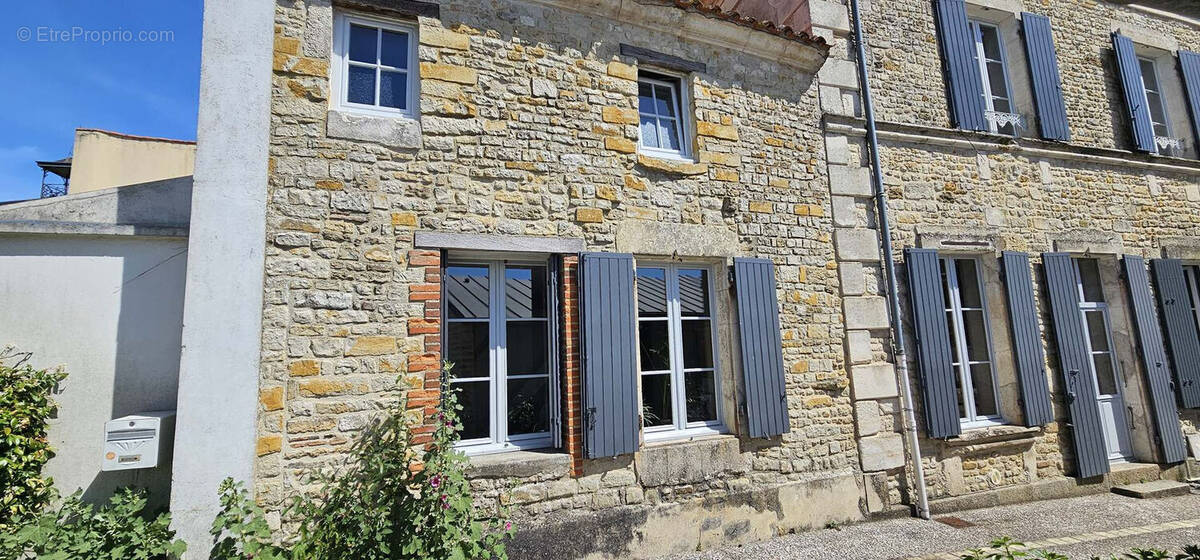 Maison à SAINTE-HERMINE