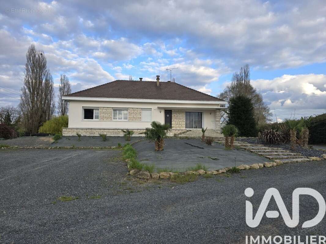 Photo 2 - Maison à SAINTE-VERGE