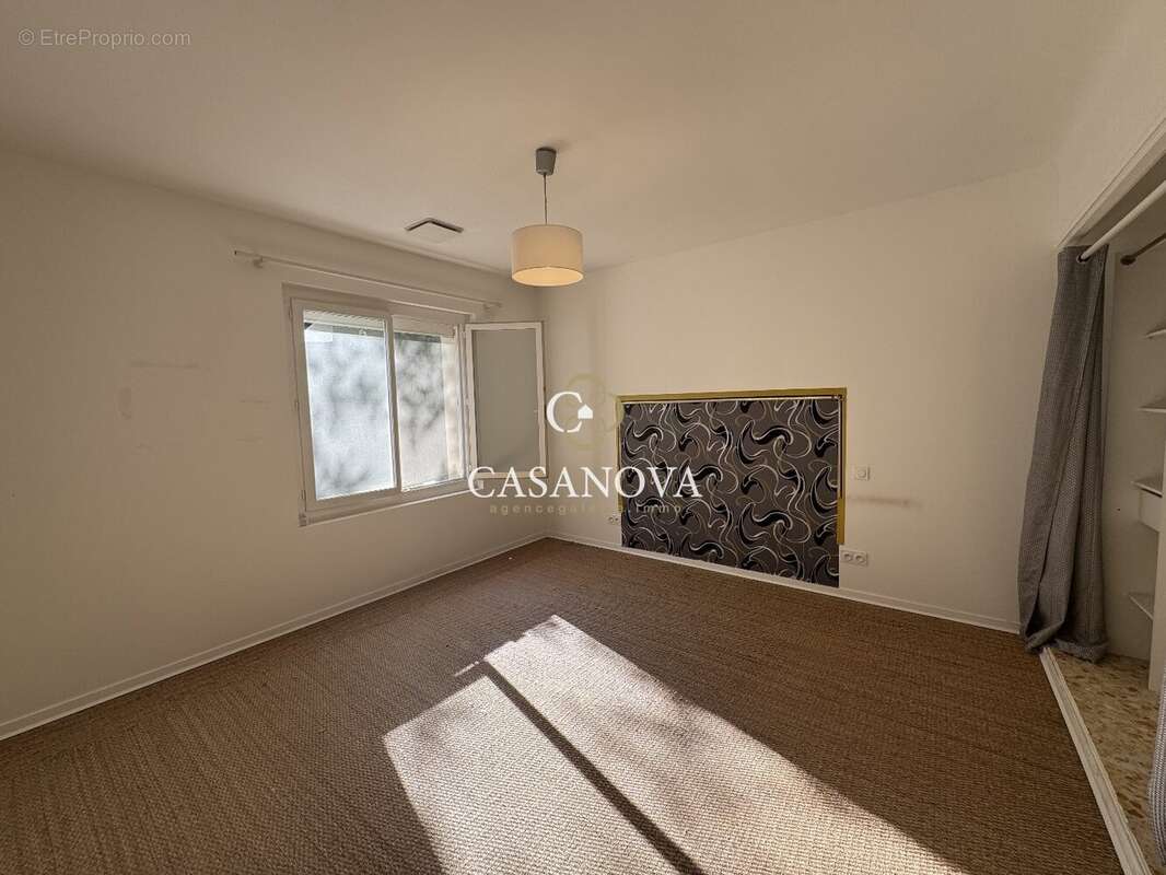 Maison à CLERMONT-L&#039;HERAULT