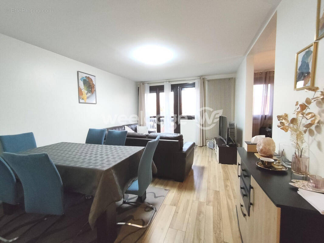 Appartement à LIVRY-GARGAN