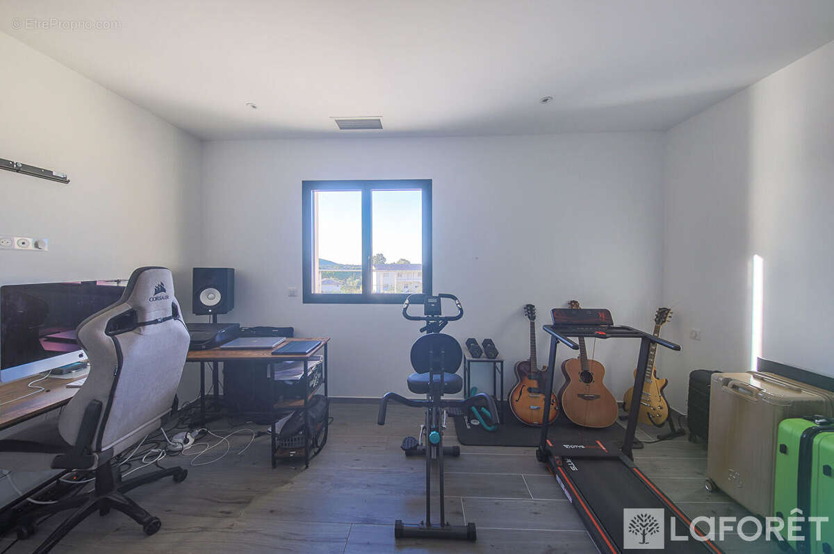 Maison à L'ILE-ROUSSE