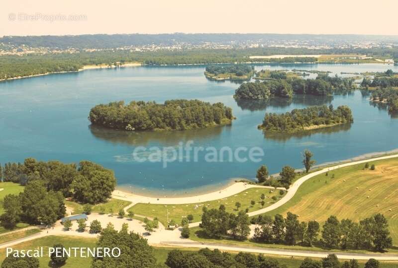 Appartement à VAULX-EN-VELIN