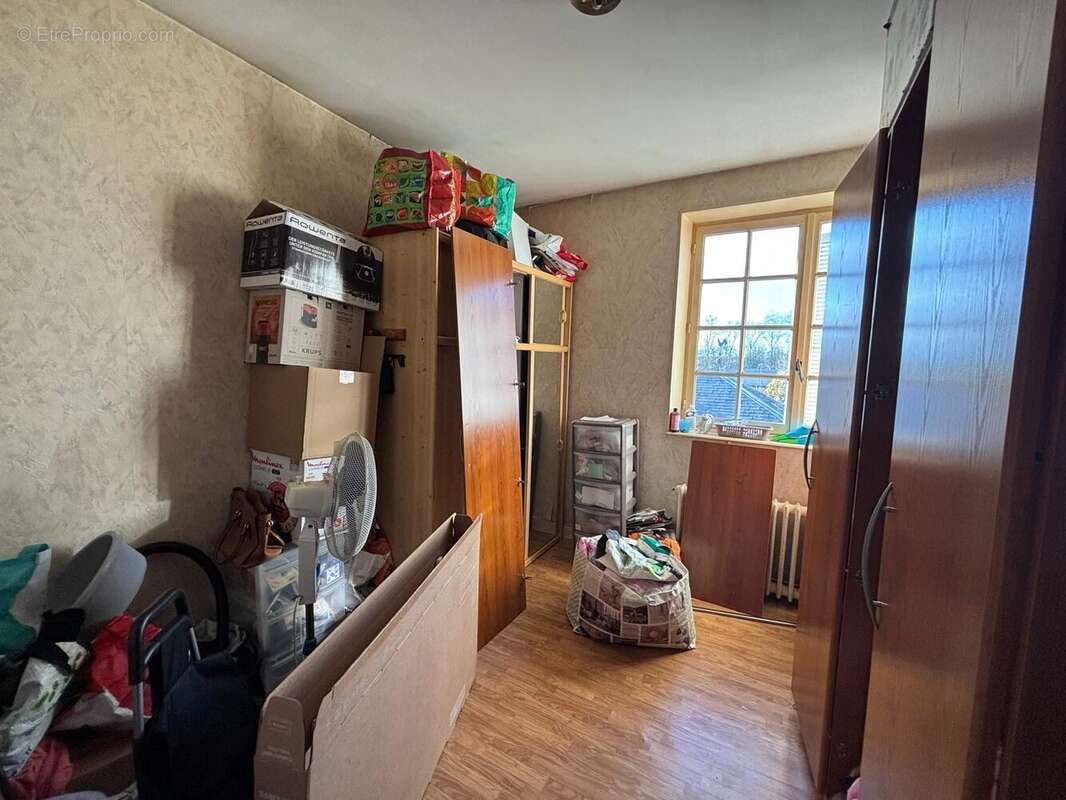 Appartement à FOURCHAMBAULT