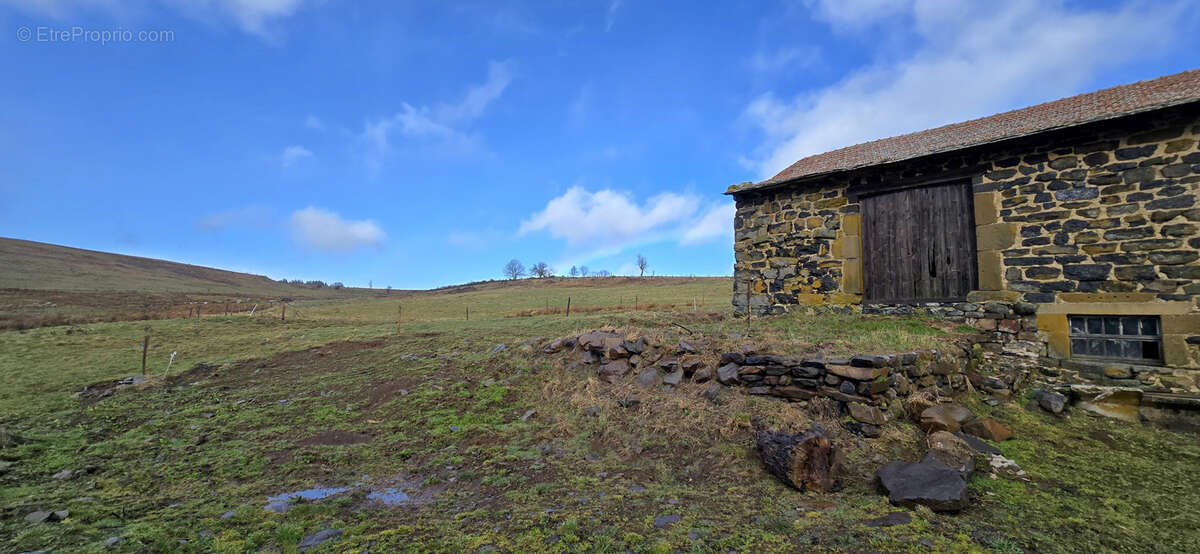 Maison à CHAMPCLAUSE
