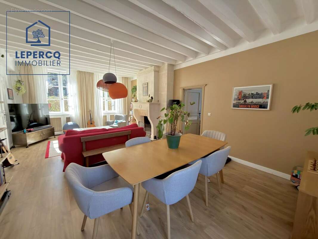 Maison à VILLERS-COTTERETS