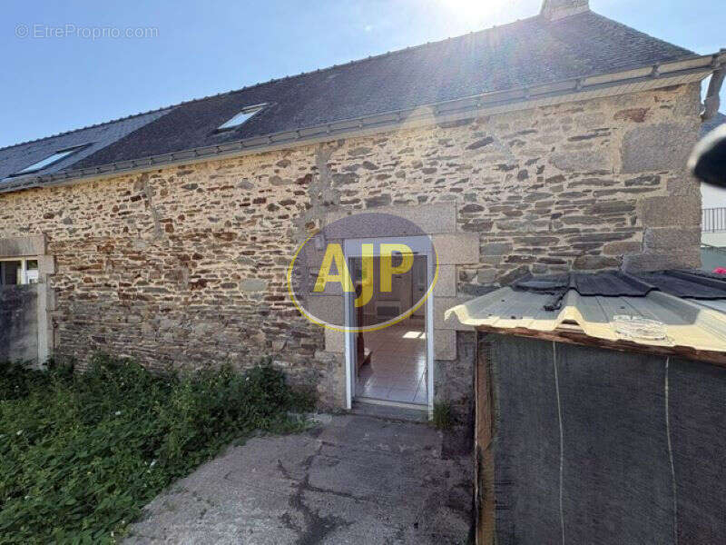 Maison à PONTIVY