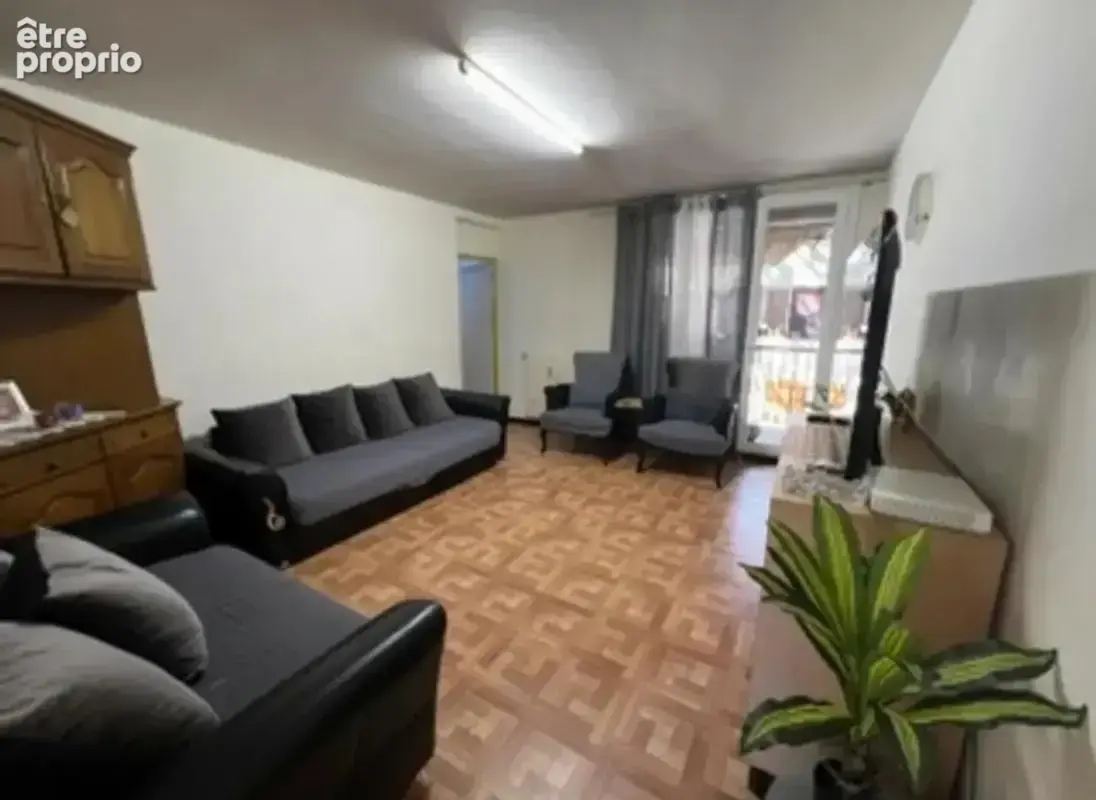 Appartement 4 pièces de 70 m² à Manosque - photo 2
