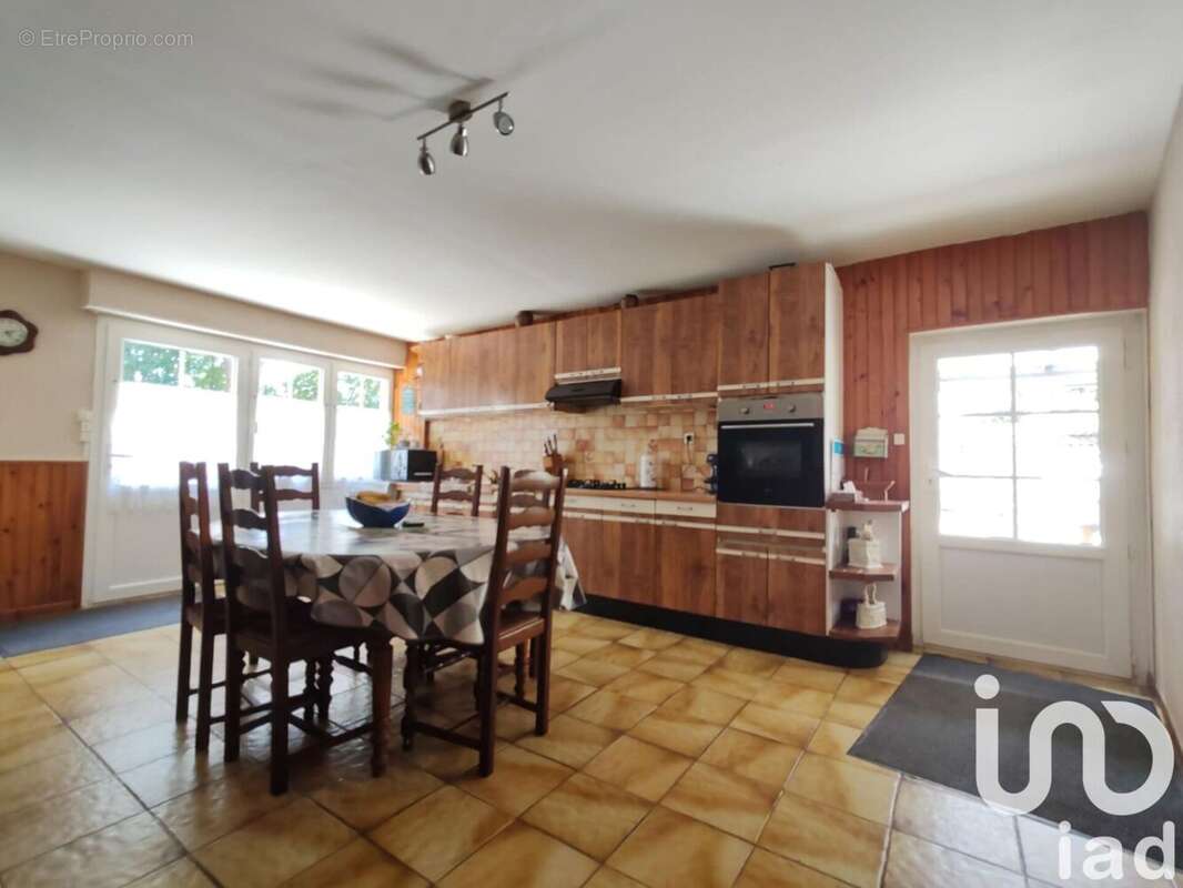 Photo 7 - Maison à SURGERES